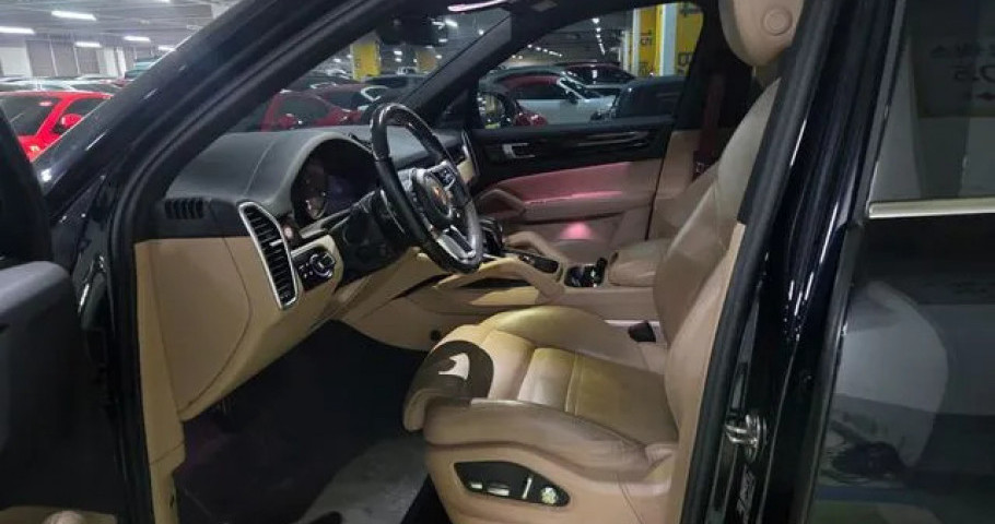 Porsche Cayenne 