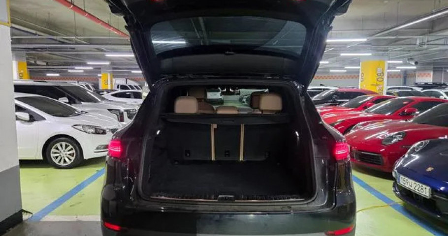 Porsche Cayenne 
