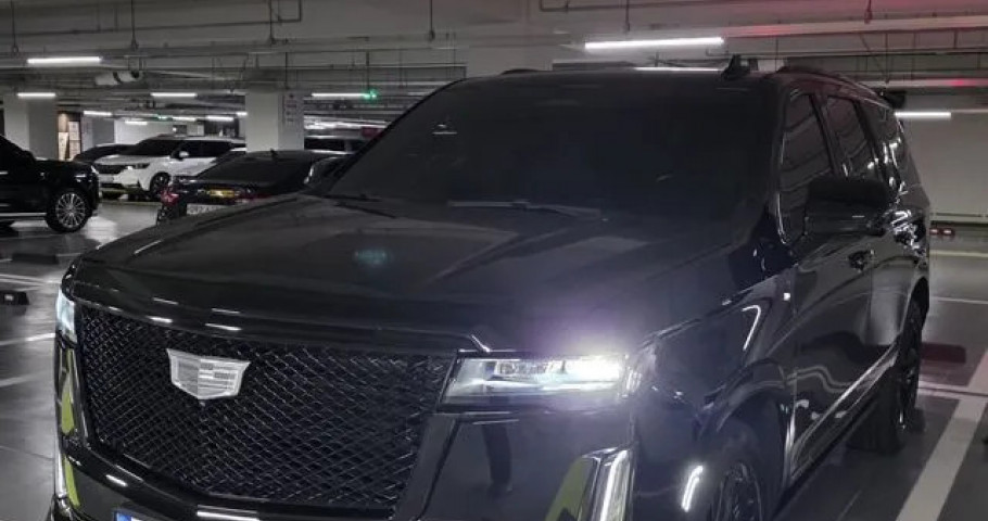 Cadillac Escalade 