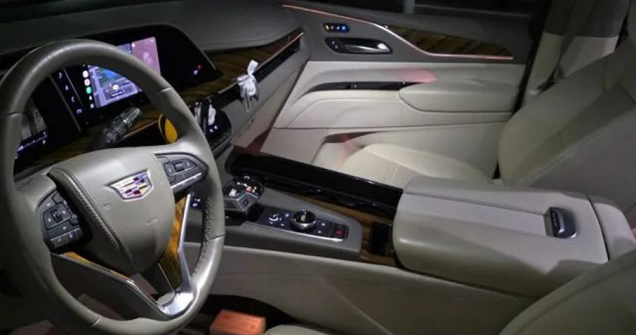Cadillac Escalade 