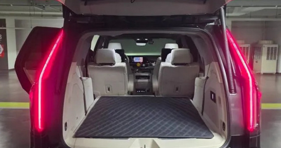 Cadillac Escalade 