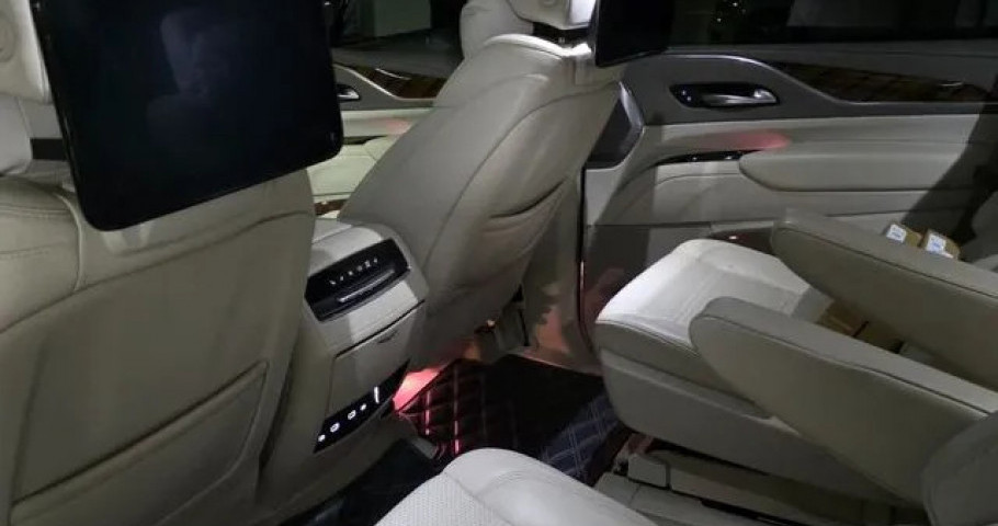 Cadillac Escalade 