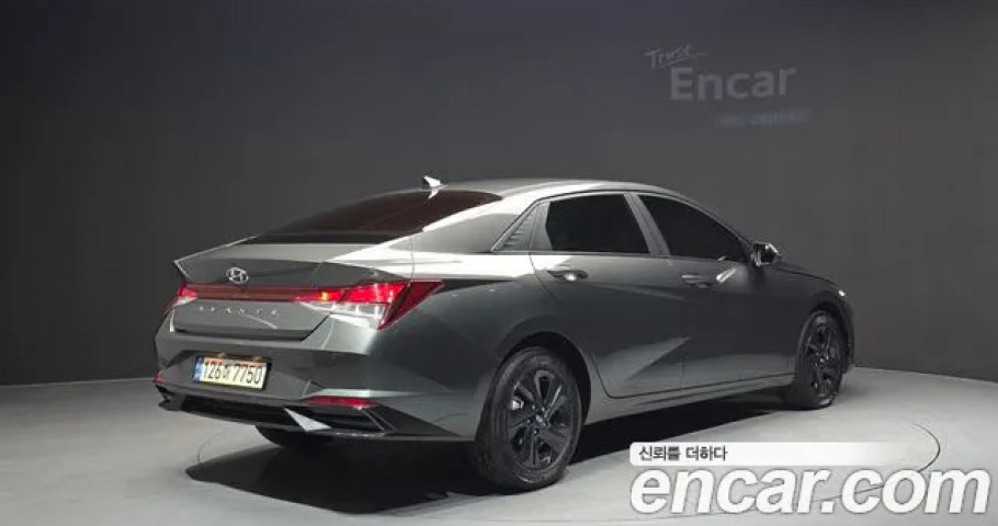 Hyundai Avante (Elantra) 
