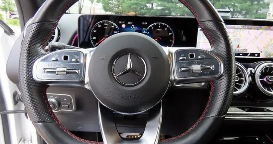 Mercedes-Benz Glb-Class 
