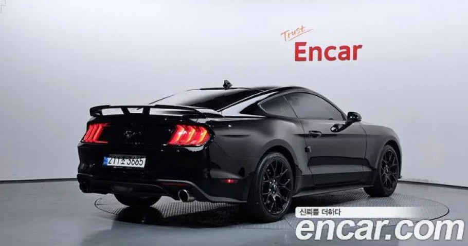 Ford Mustang 