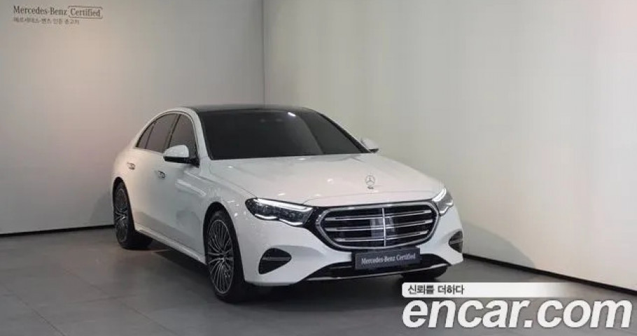 Mercedes-Benz E-Class 