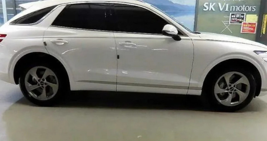 Genesis Gv70 