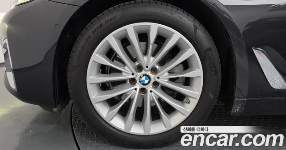 Bmw 5-Series 