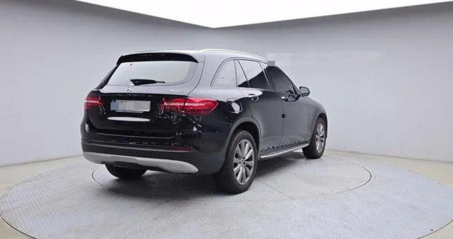 Mercedes-Benz Glc-Class 