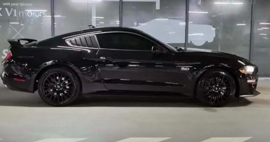 Ford Mustang 