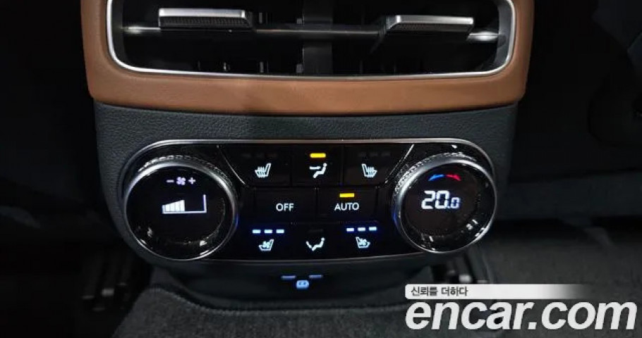 Genesis Gv70 