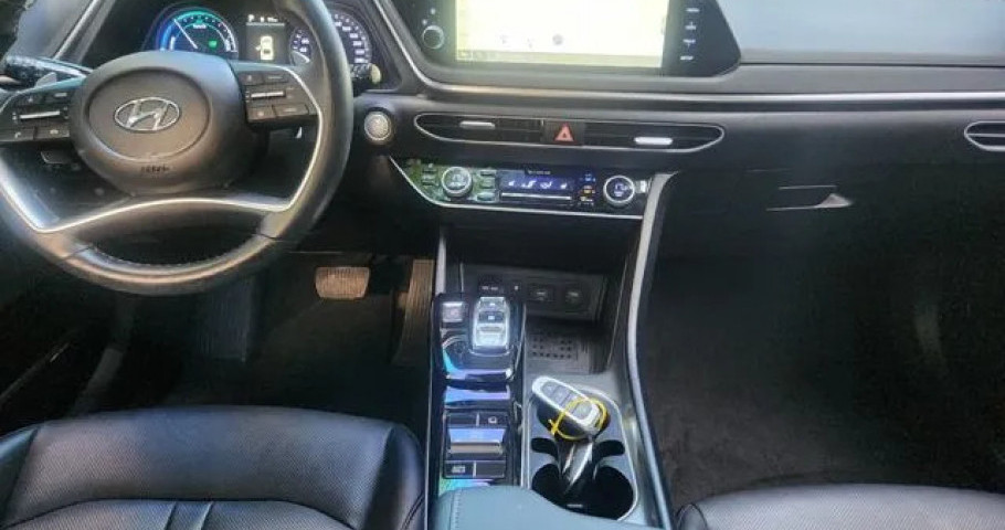 Hyundai Sonata 
