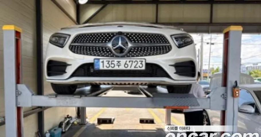Mercedes-Benz Cls-Class 