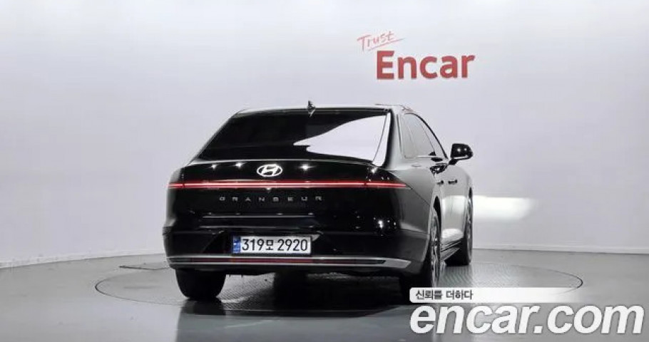 Hyundai Grandeur 