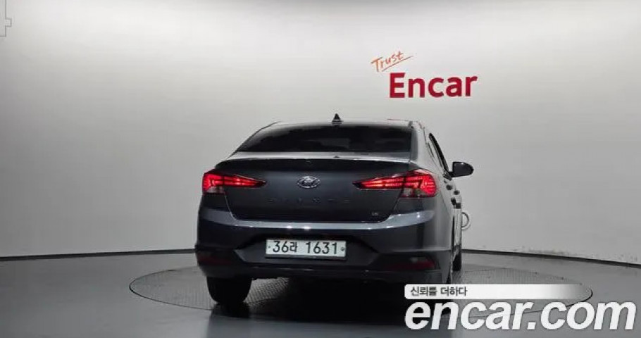 Hyundai Avante (Elantra) 