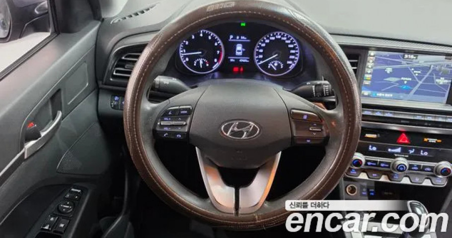 Hyundai Avante (Elantra) 