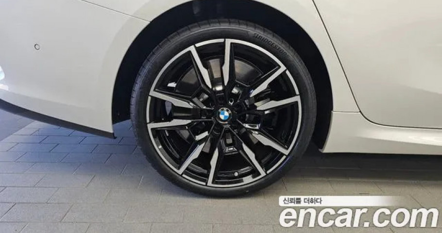 Bmw 8-Series 