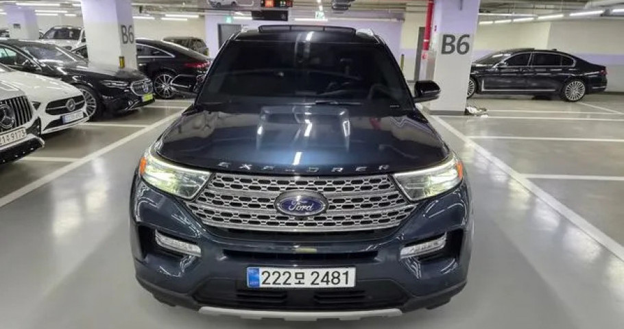 Ford Explorer 
