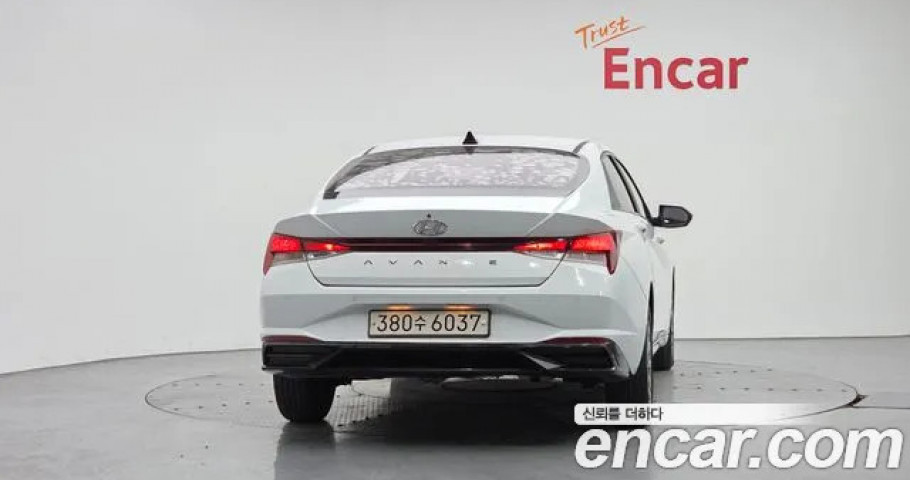 Hyundai Avante (Elantra) 