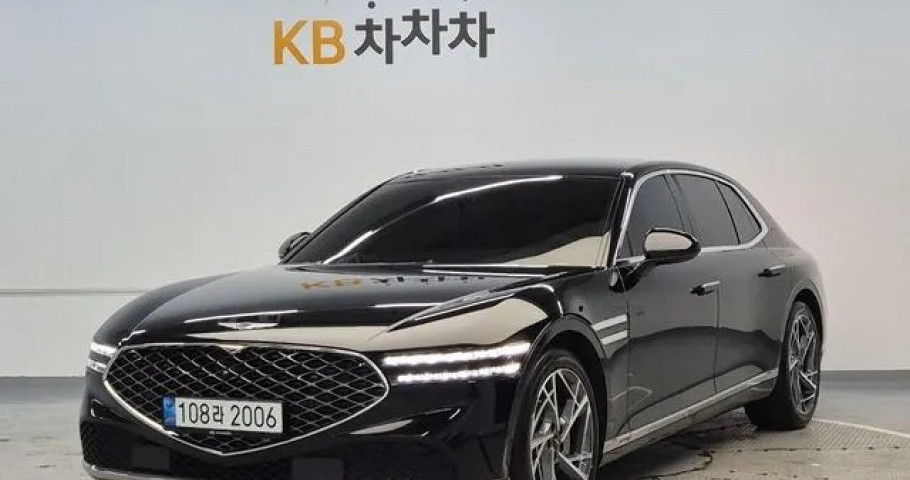 Genesis G90 