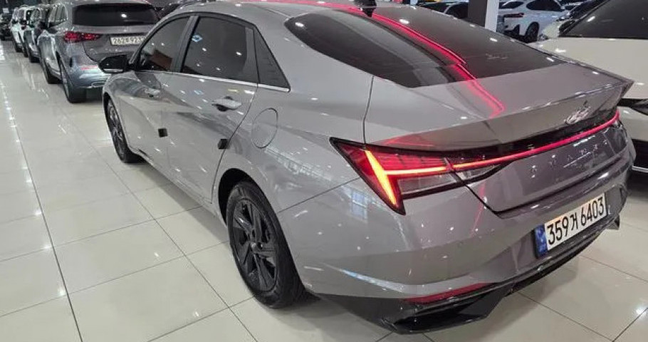Hyundai Avante (Elantra) 