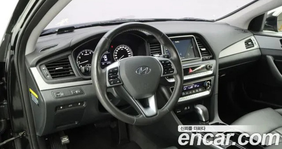 Hyundai Sonata 