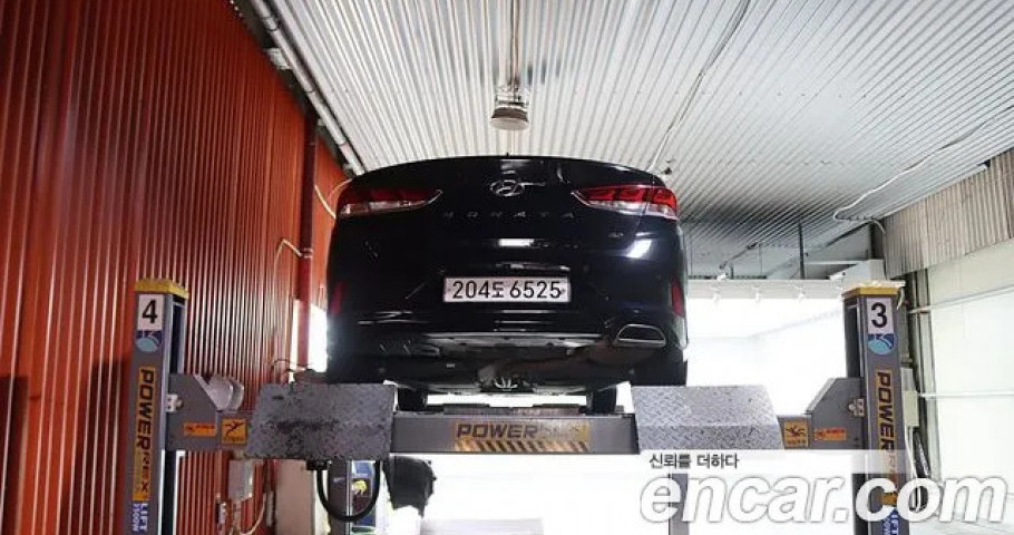 Hyundai Sonata 