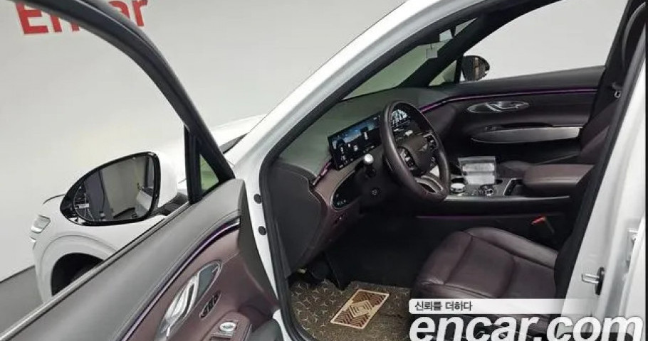 Genesis Gv70 
