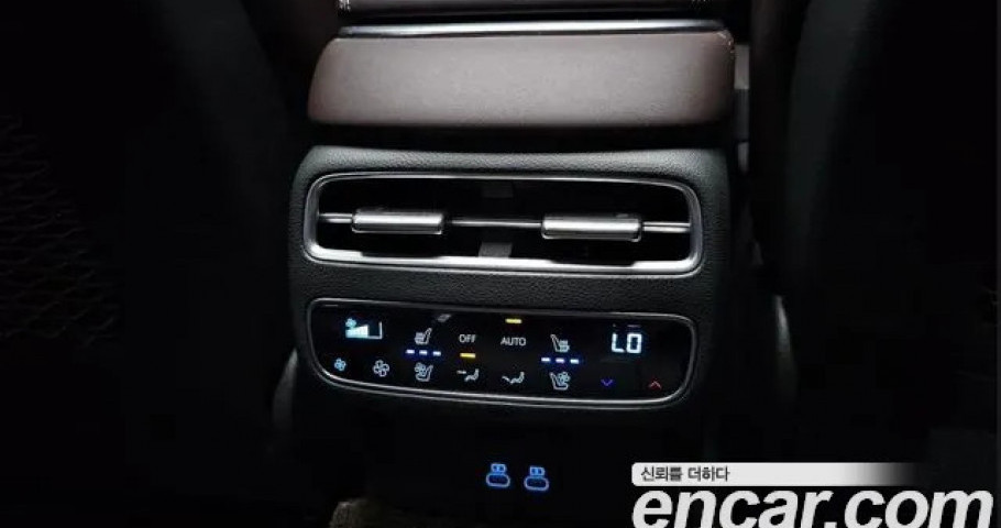 Genesis Gv70 