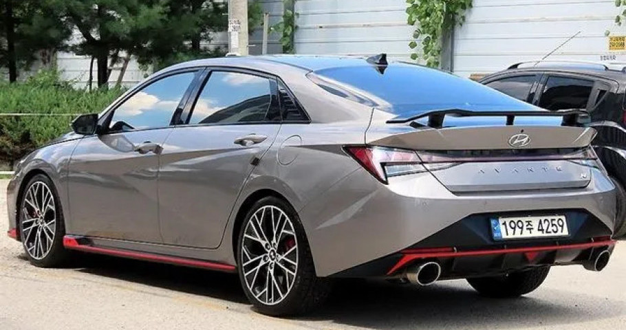 Hyundai Avante (Elantra) 