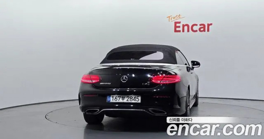Mercedes-Benz C-Class 