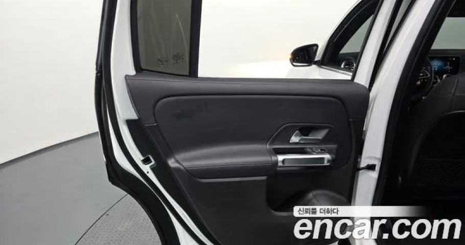 Mercedes-Benz Glb-Class 