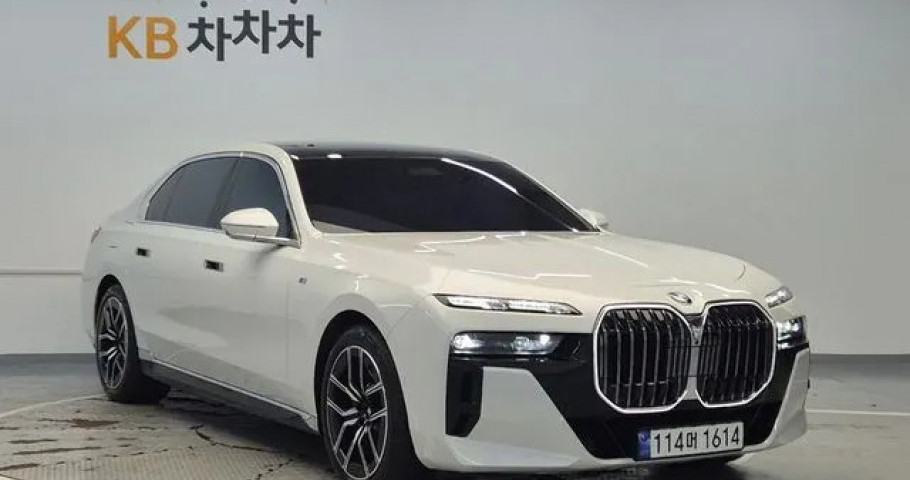 Bmw 7-Series 