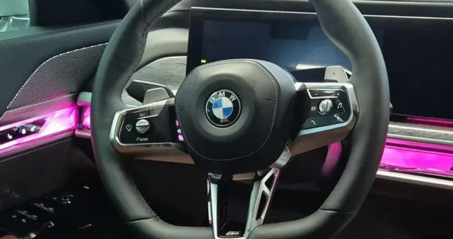 Bmw 7-Series 