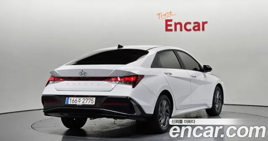 Hyundai Avante (Elantra) 