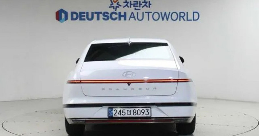 Hyundai Grandeur 