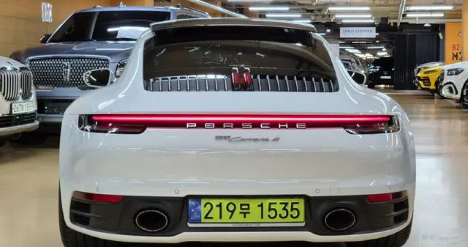 Porsche 911 