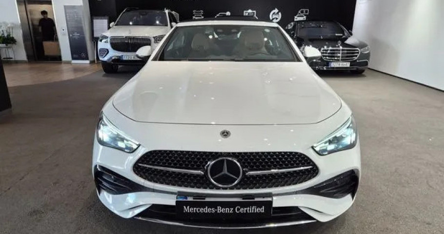 Mercedes-Benz Cle-Class 