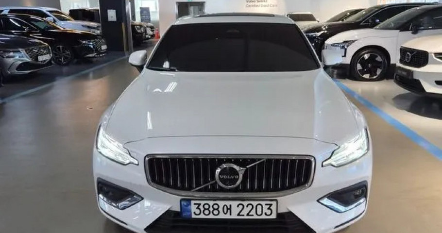 Volvo S60 