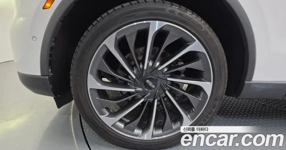 Lincoln Aviator 