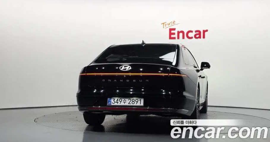 Hyundai Grandeur 