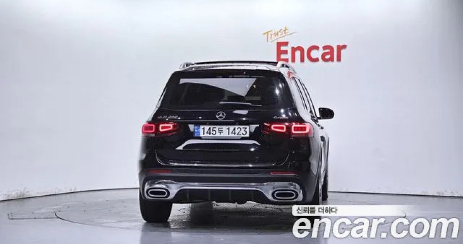 Mercedes-Benz Glb-Class 