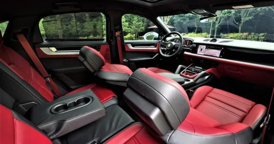 Porsche Cayenne 