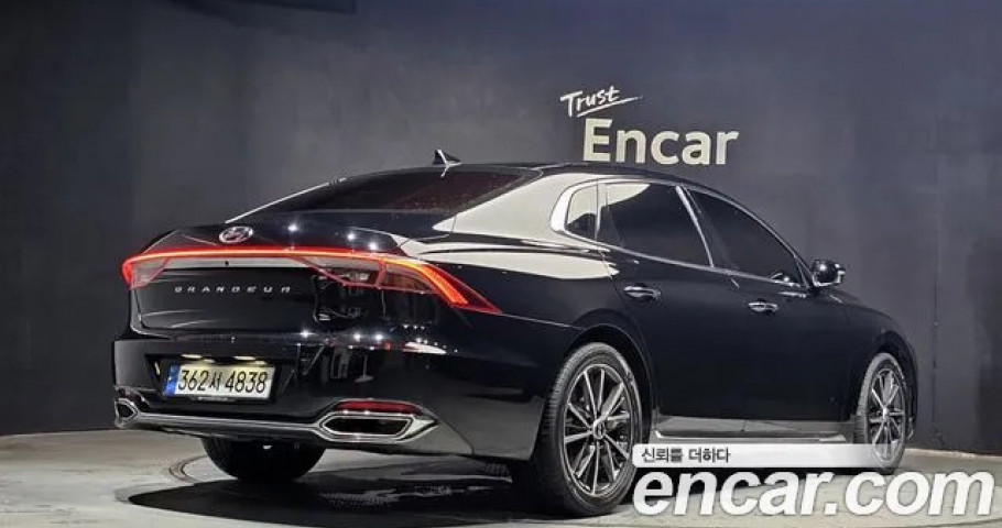 Hyundai Grandeur 