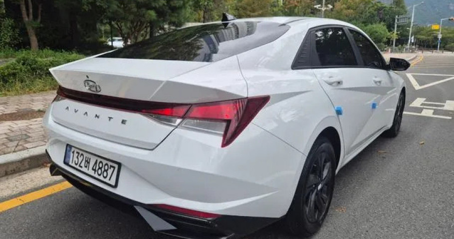 Hyundai Avante (Elantra) 