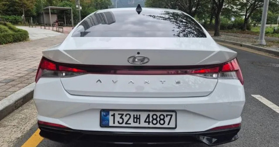 Hyundai Avante (Elantra) 
