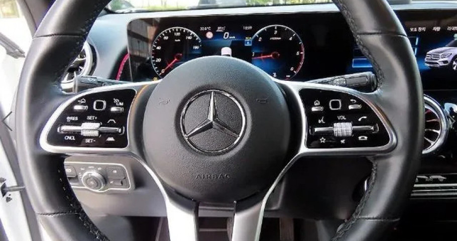Mercedes-Benz Glb-Class 