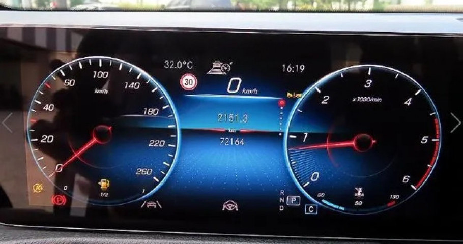 Mercedes-Benz Glb-Class 
