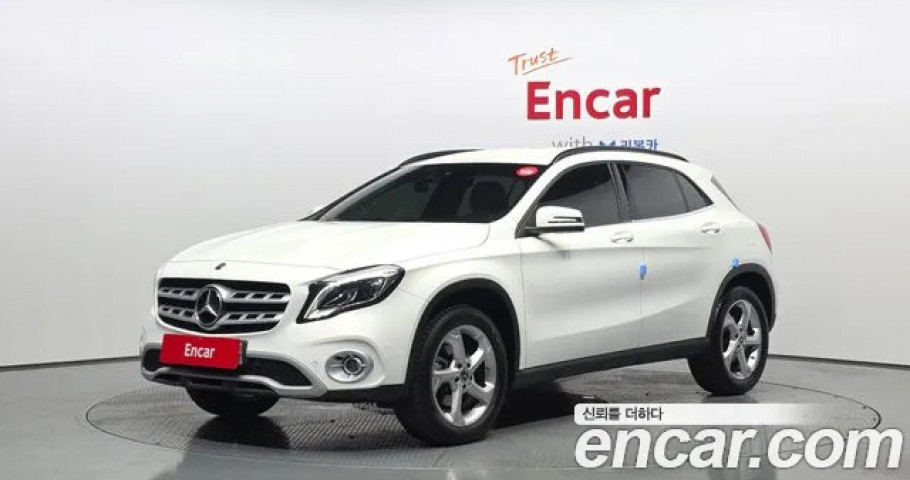 Mercedes-Benz Gla-Class 