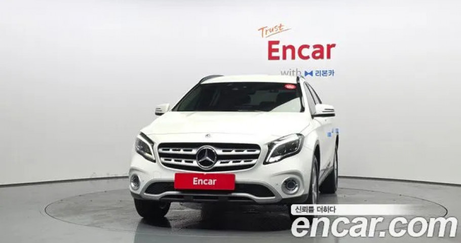 Mercedes-Benz Gla-Class 